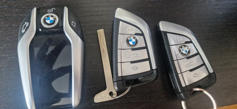 BMW 530 X-drive M.pak 360* камера, снимка 15 - Автомобили и джипове - 53152720