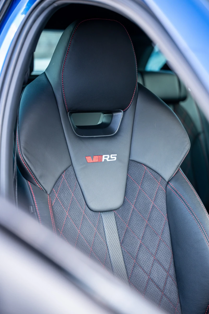 Skoda Octavia RS Plus 2.0 TDI 4x4 DSG, снимка 11 - Автомобили и джипове - 53335428