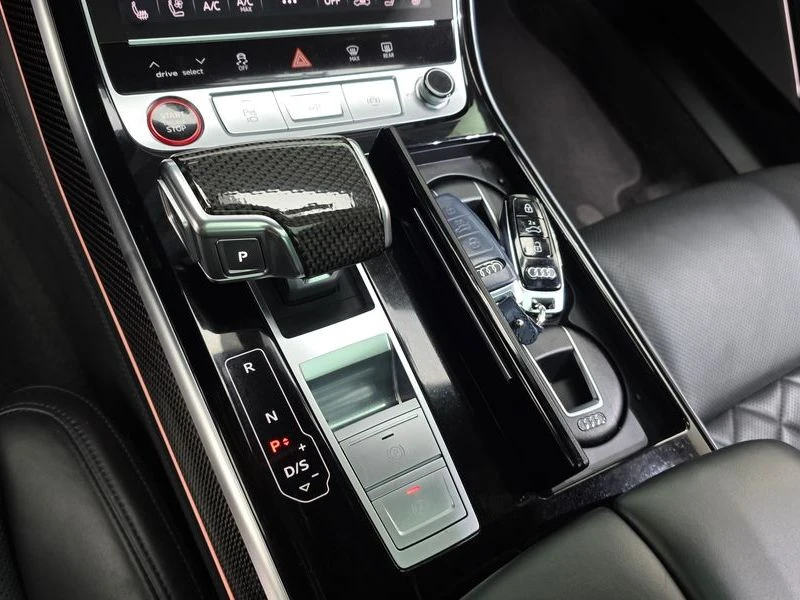 Audi S8 4.0 CWW Automatic, снимка 11 - Автомобили и джипове - 55451044