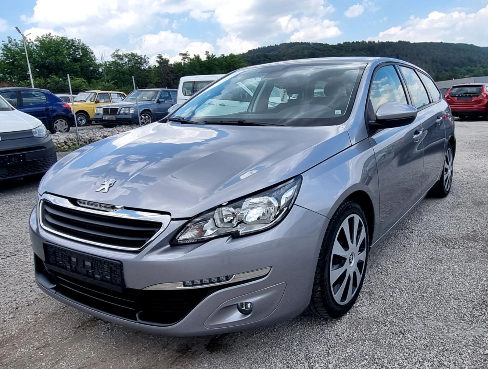 Peugeot 308 1.6 blueHDI, снимка 1