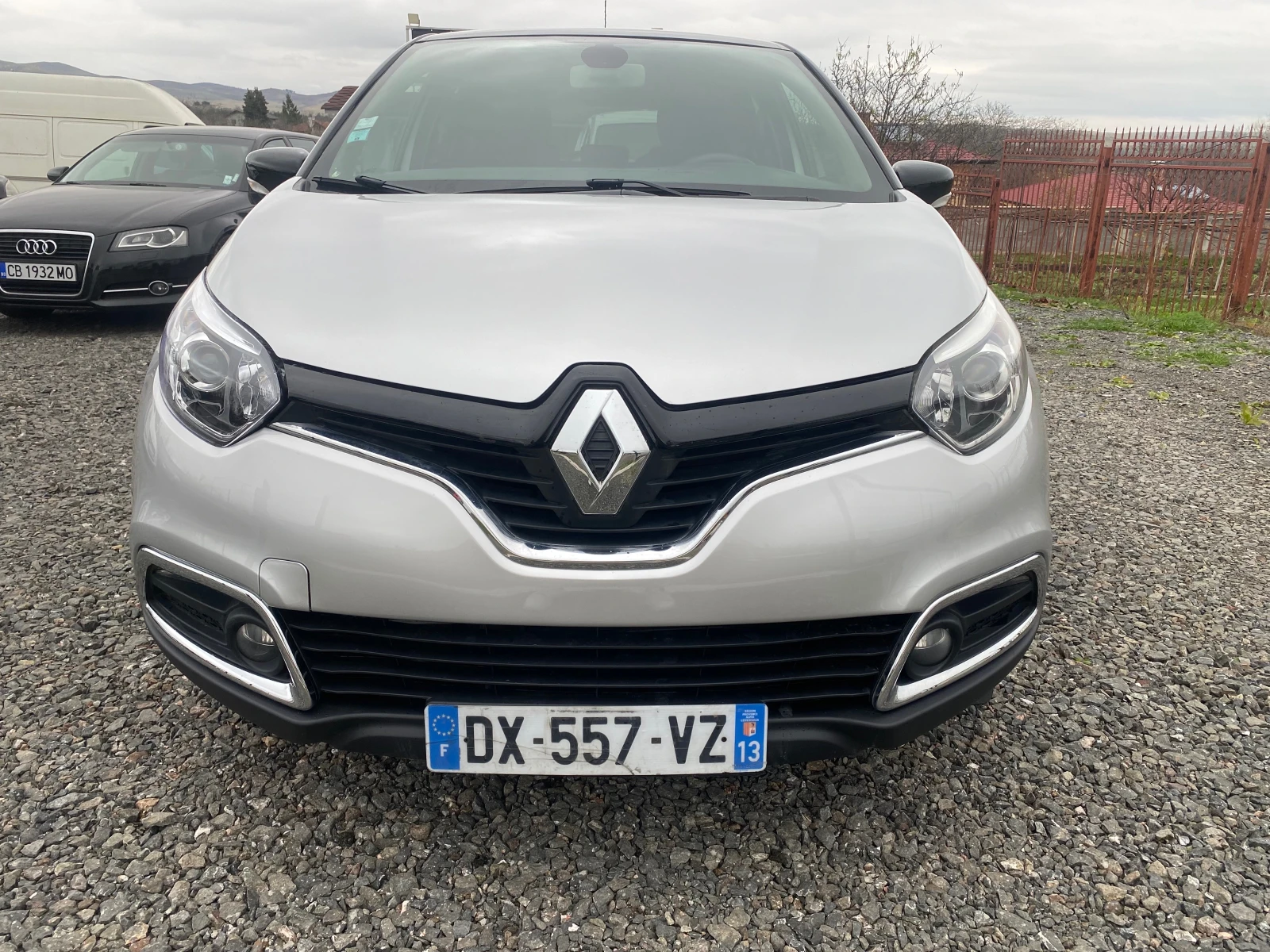 Renault Captur 1, 5  нави, снимка 1