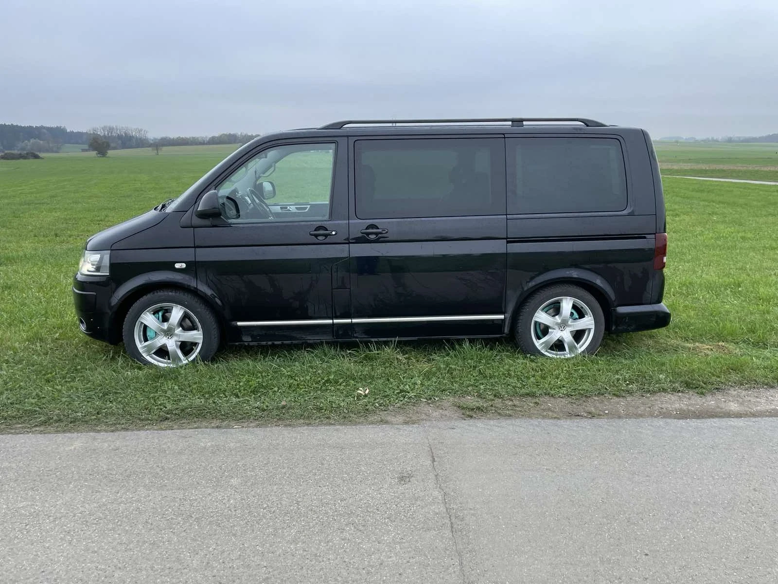 VW Multivan Volkswagen T5 Multivan Highline 2.0 BiTDI - изображение 6