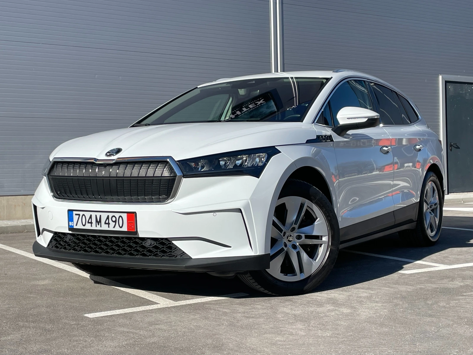 Skoda Enyaq iV 80 КАТО НОВА! - изображение 3