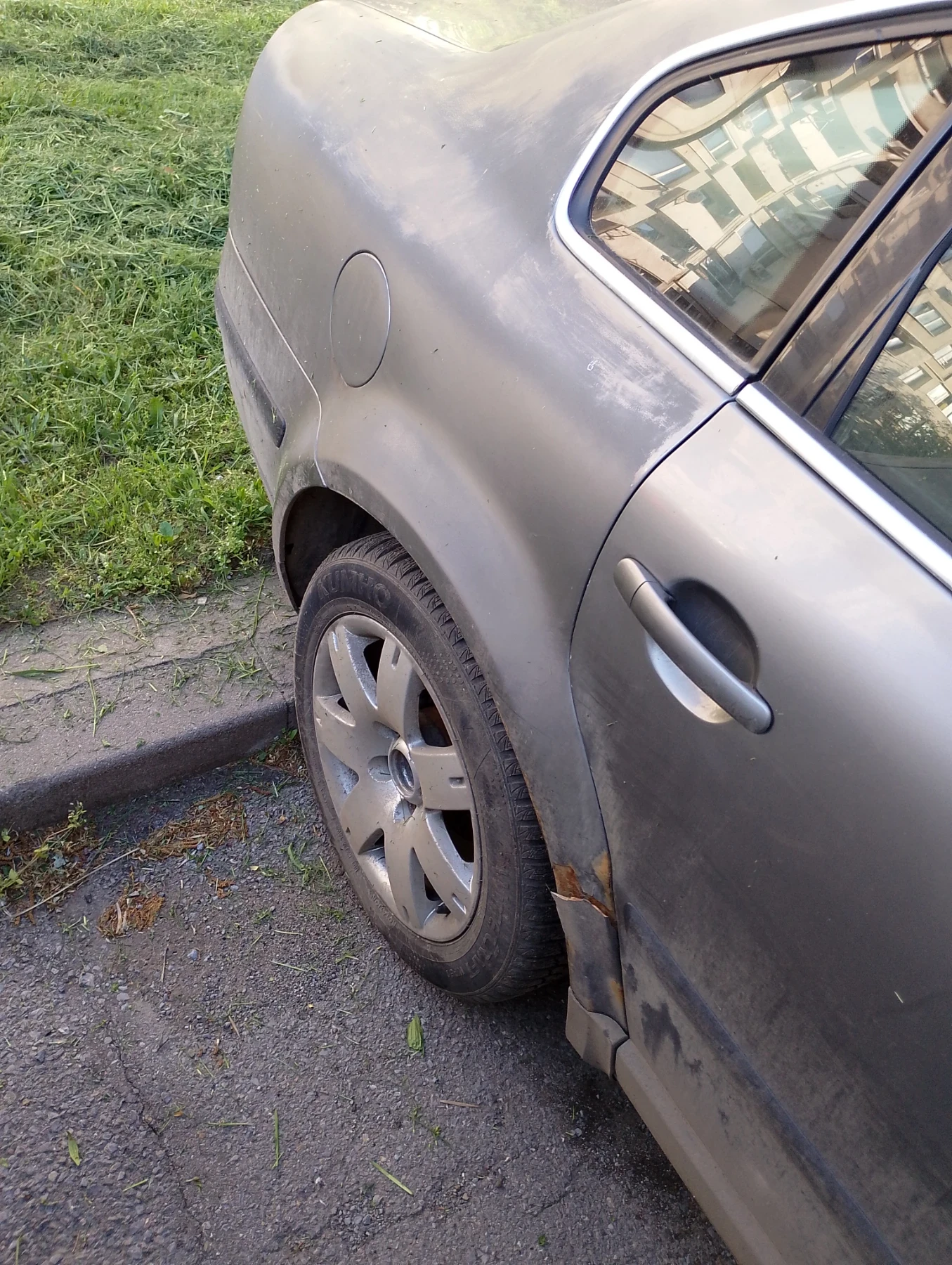 VW Passat 1.9 4х4 131кс. - изображение 4