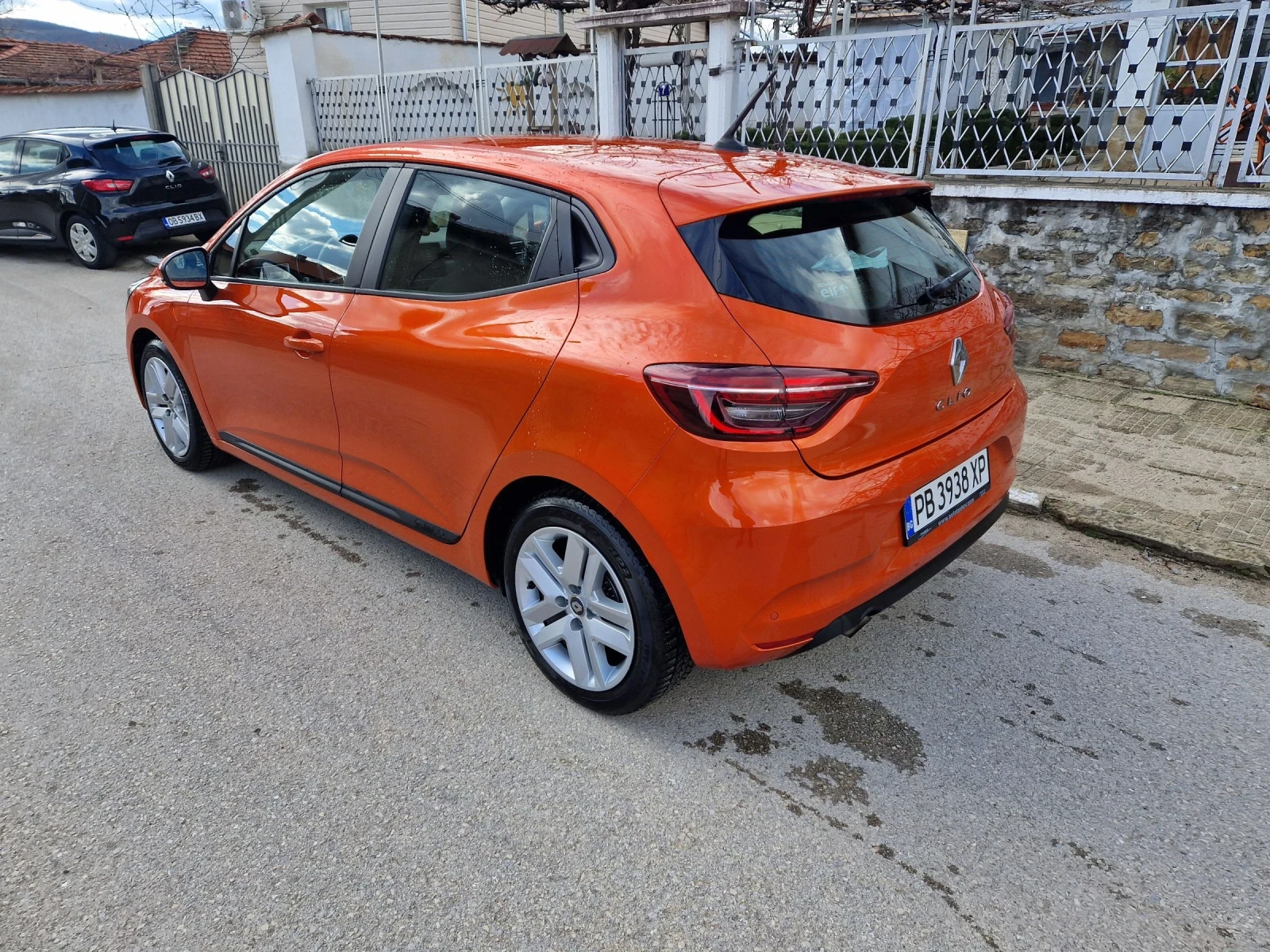 Renault Clio 1.0Тсе 100кс Газ - изображение 6