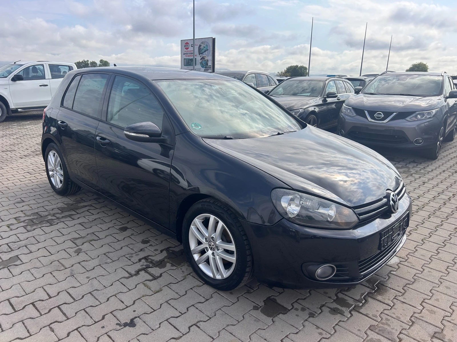 VW Golf 1.6TDI NAVI EURO 5 - изображение 4