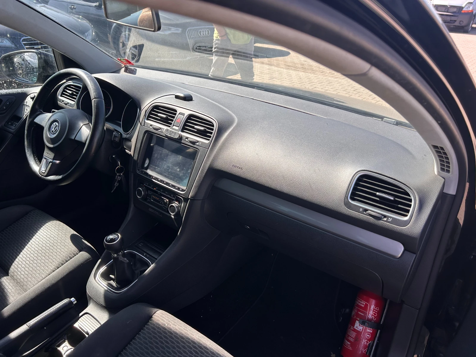VW Golf 1.6TDI NAVI EURO 5 - изображение 10