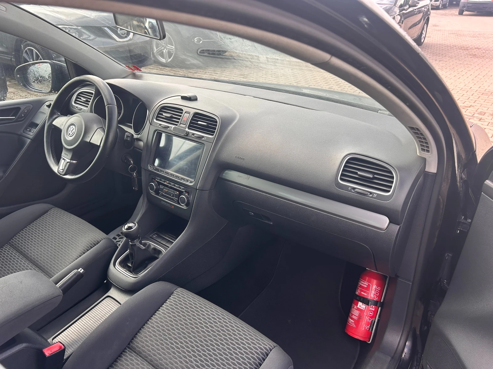 VW Golf 1.6TDI NAVI EURO 5 - изображение 10