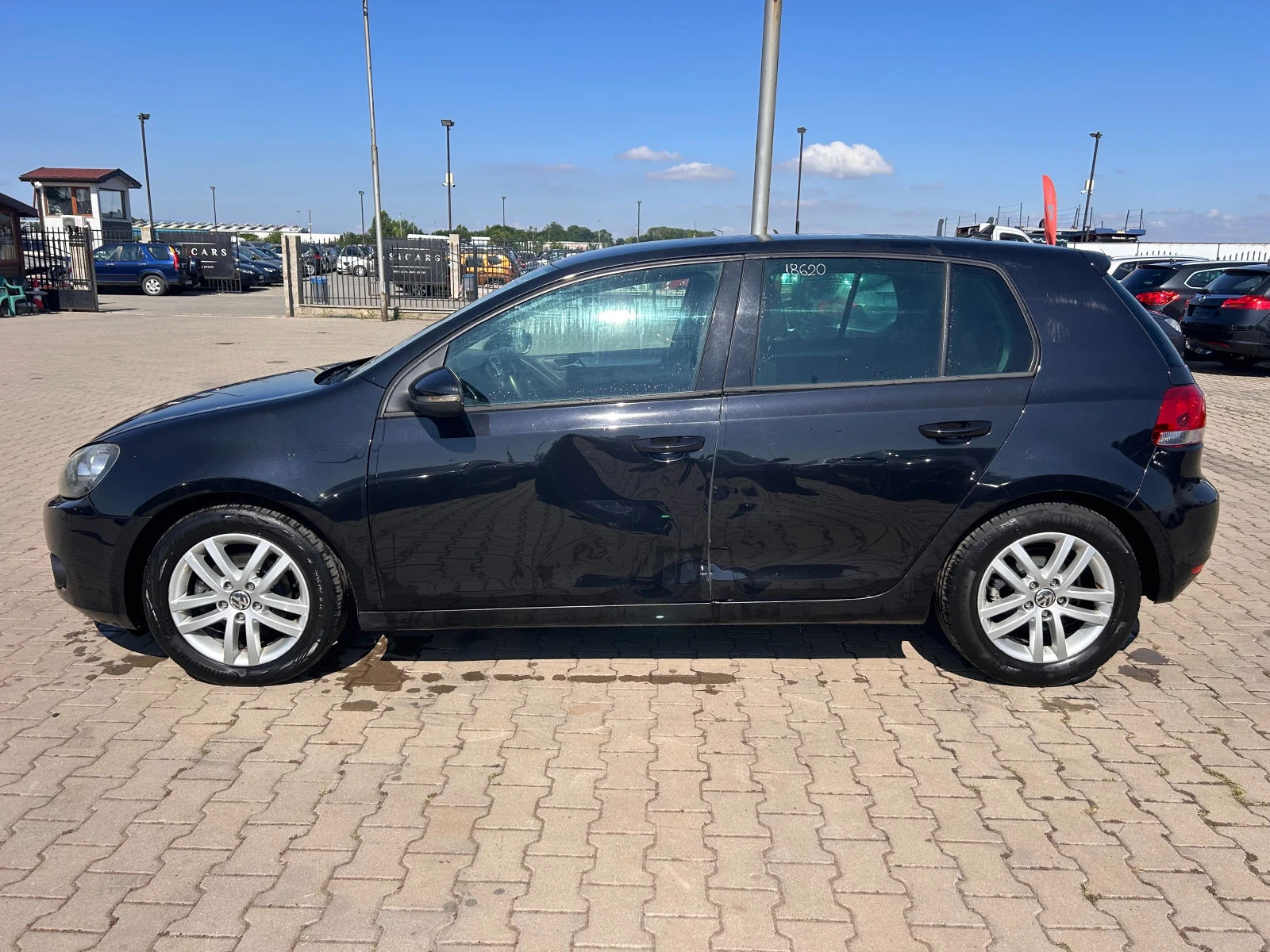 VW Golf 1.6TDI NAVI EURO 5 - изображение 9