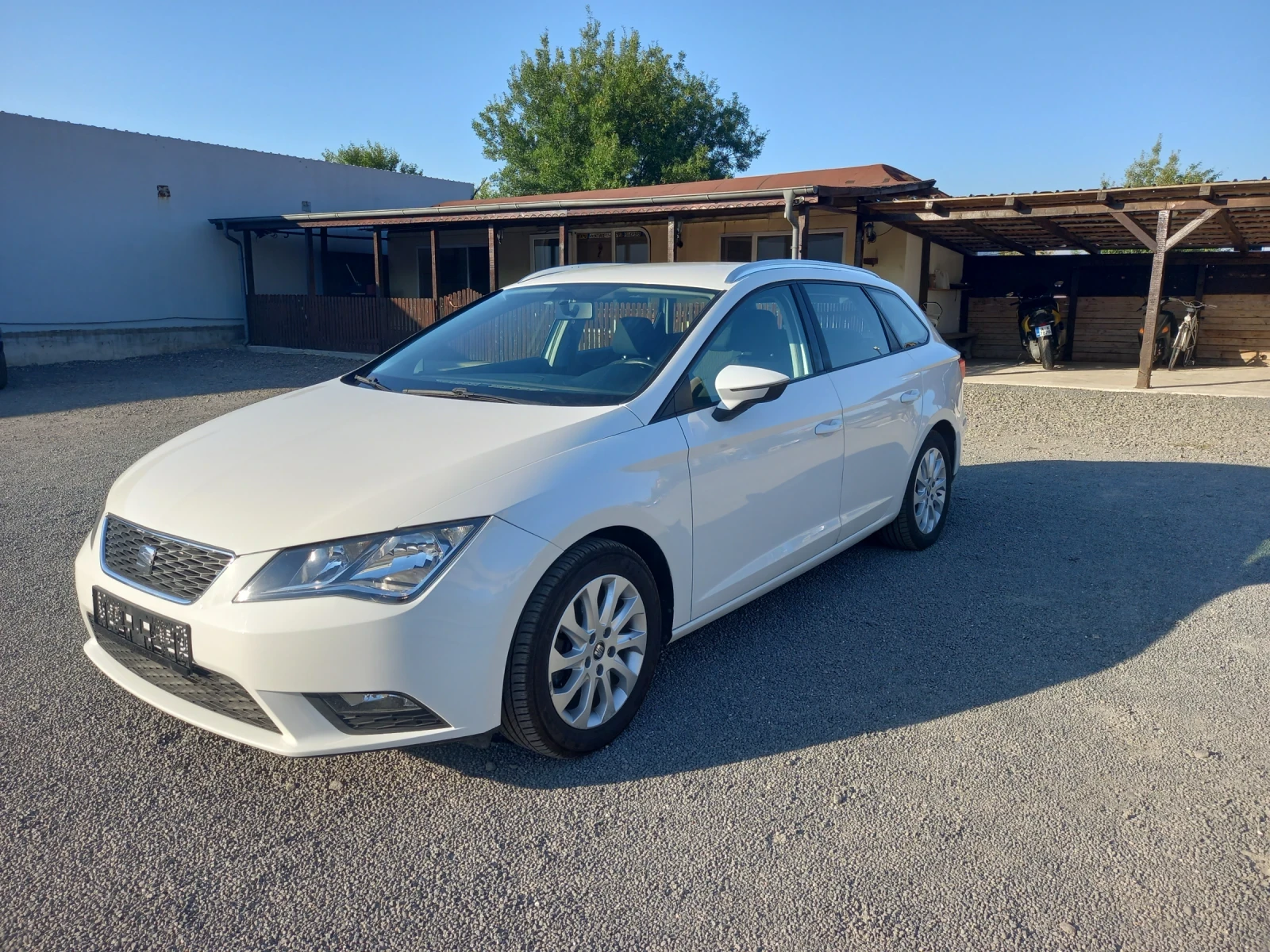 Seat Leon 1.4 TGI  ФАБРИЧЕН МЕТАН - изображение 8