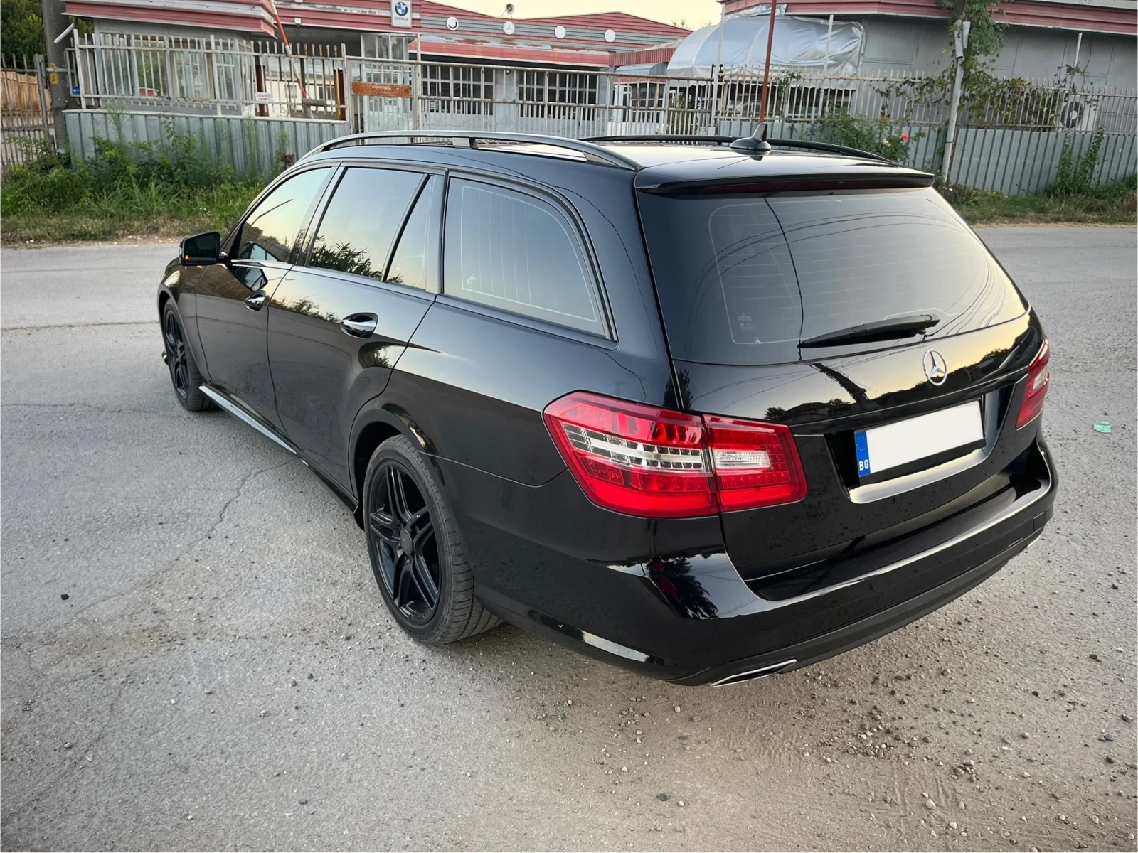 Mercedes-Benz E 350 4x4 KEYLESS - изображение 2
