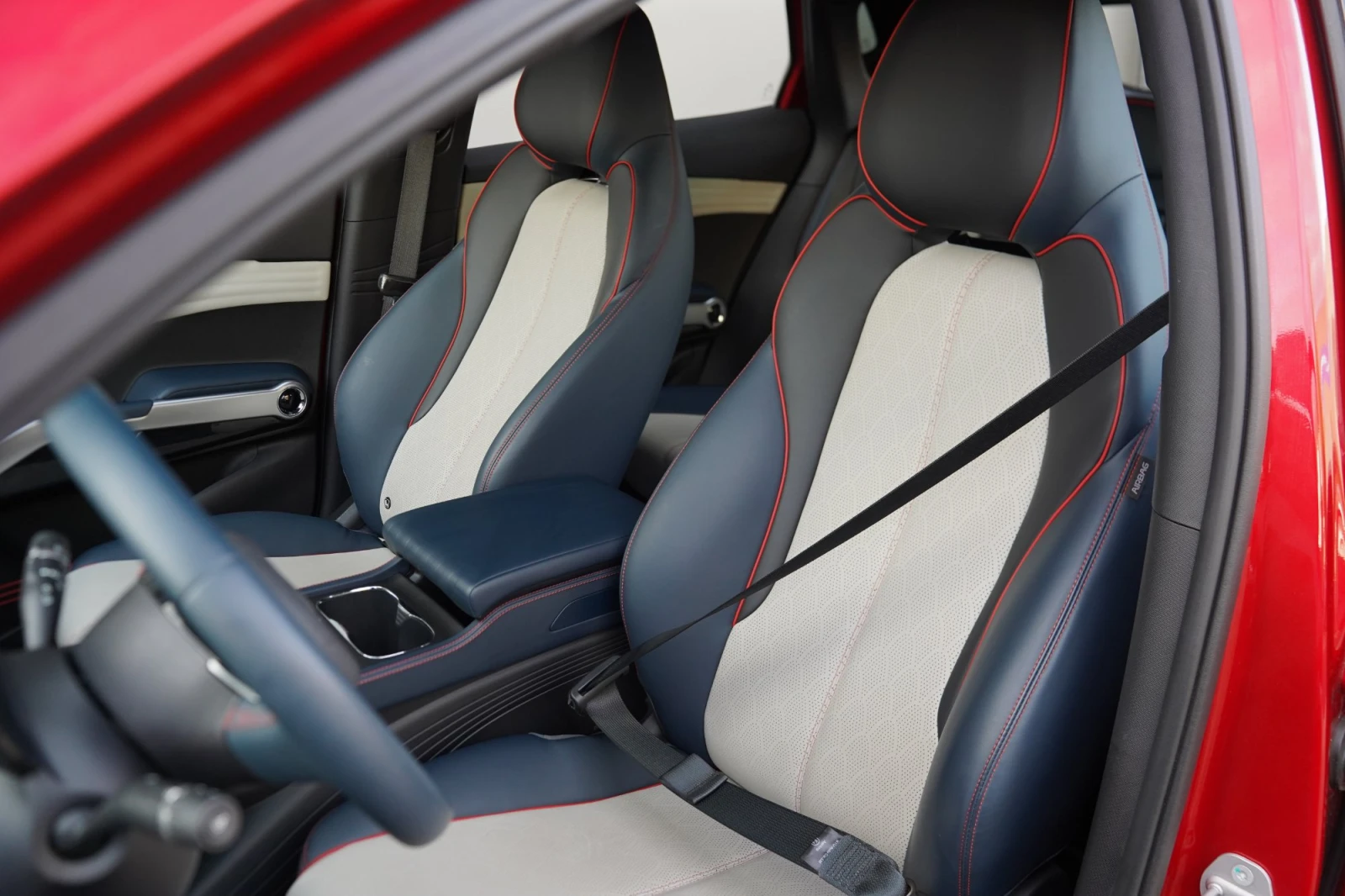 BYD Atto3 60 kWh Design - изображение 9