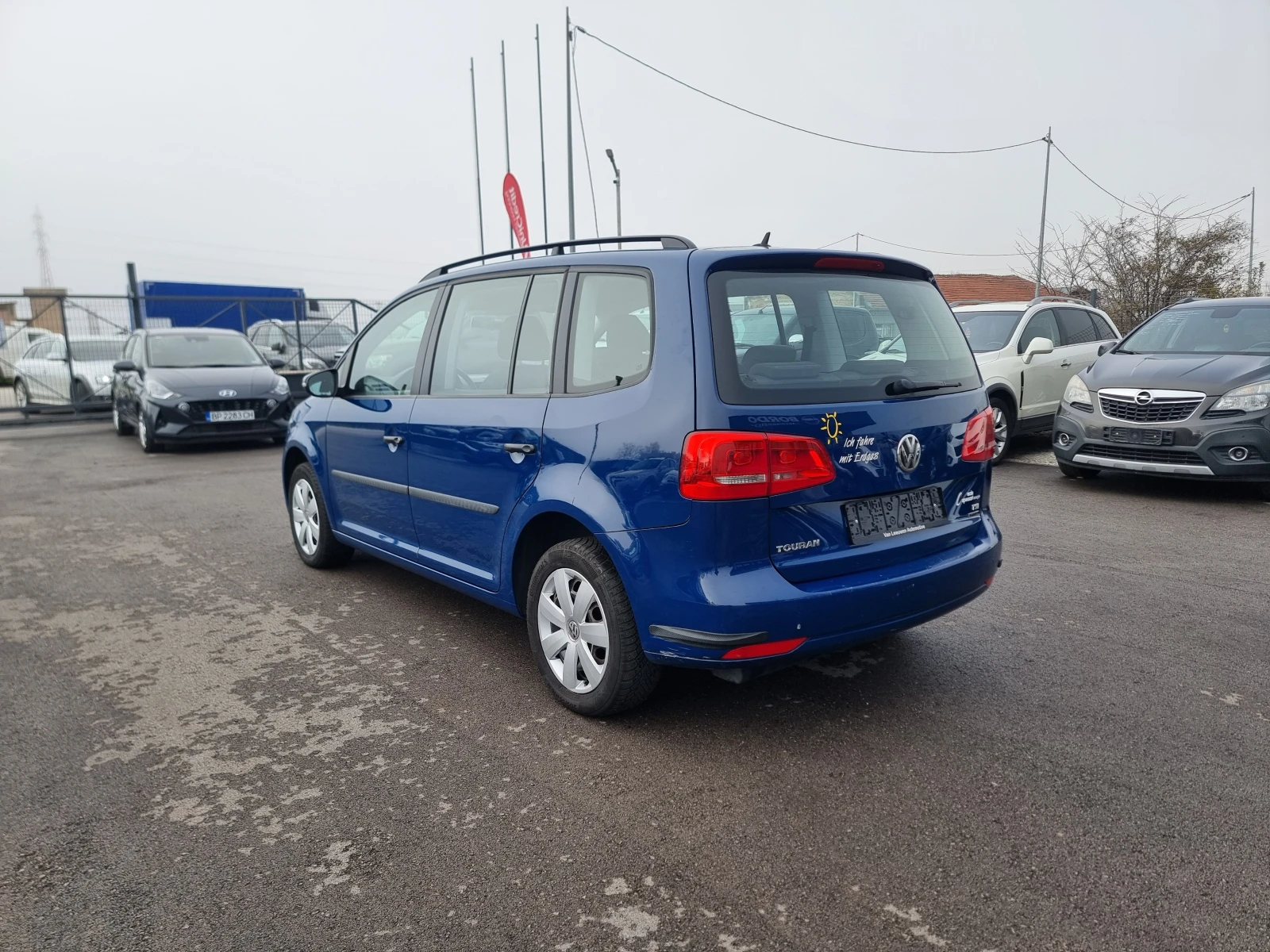 VW Touran 1.4I TURBO - изображение 4