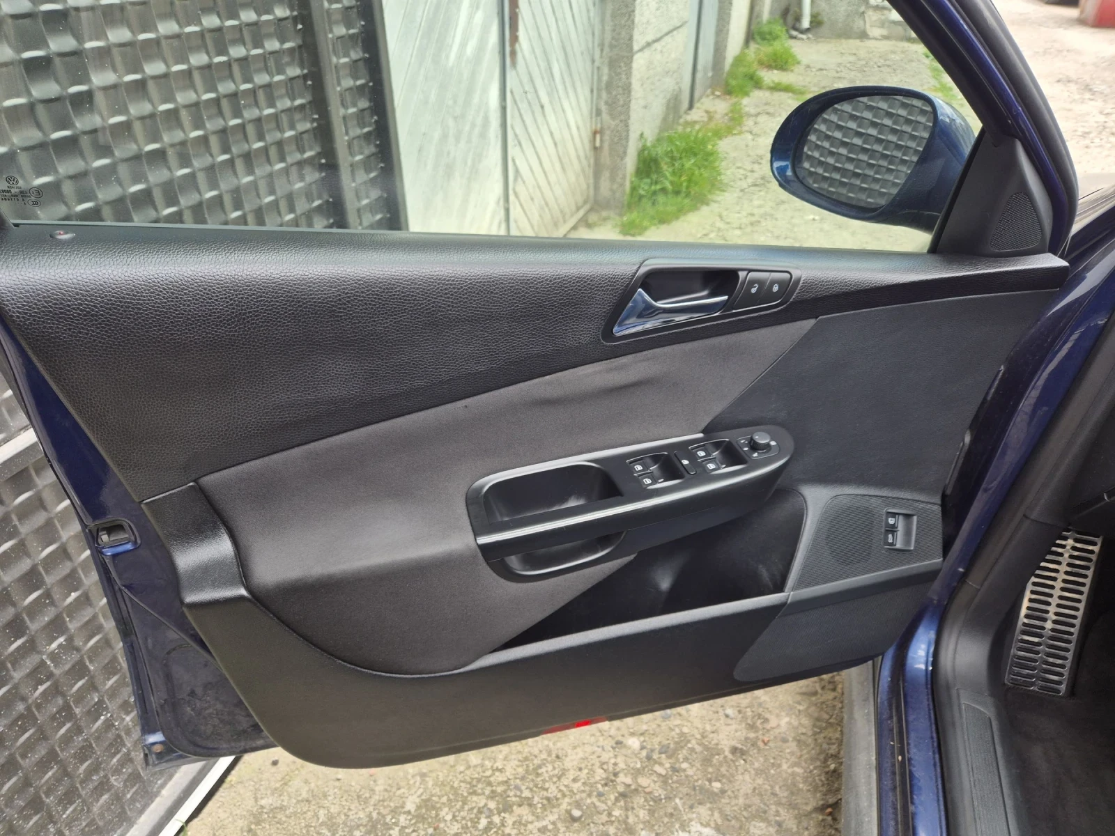 VW Passat 2.0 TDI BMR, снимка 17 - Автомобили и джипове - 52857187