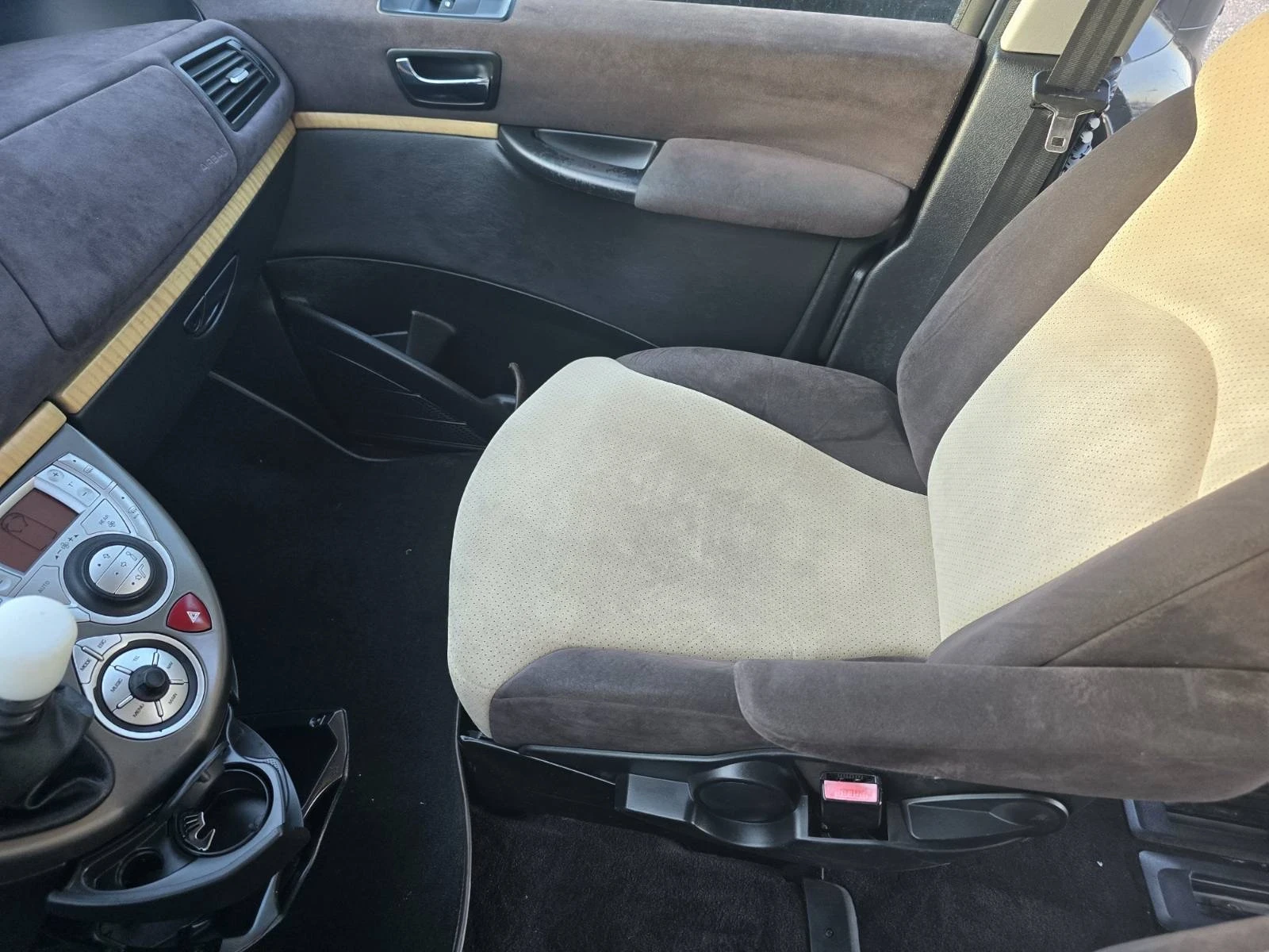 Lancia Phedra 2.2 JTD 170 �.�. / 7 ������ | Mobile.bg � ����������� 16