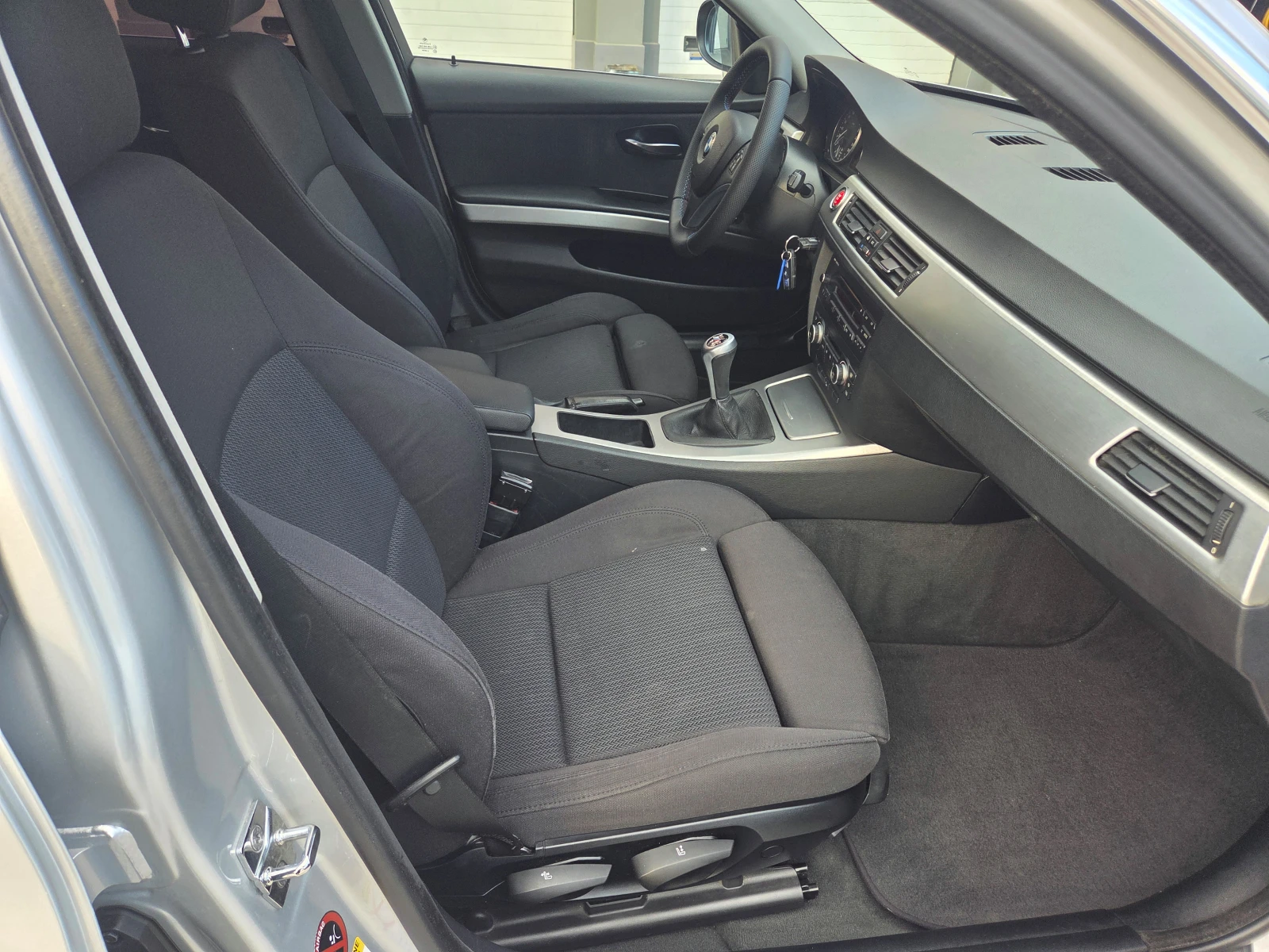 BMW 330 d (245 Hp) xDrive | Mobile.bg � ����������� 15