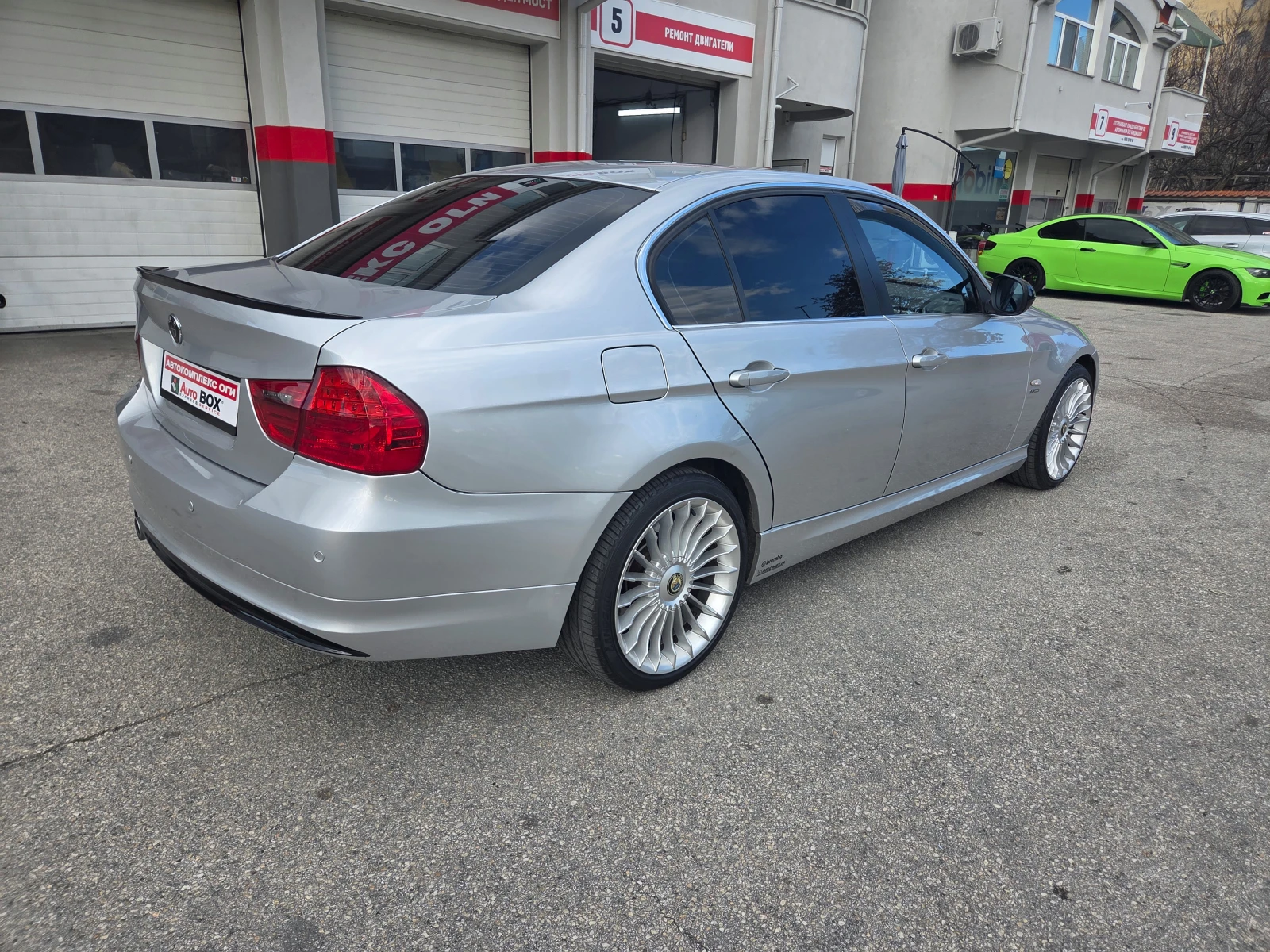 BMW 330 d (245 Hp) xDrive | Mobile.bg � ����������� 5