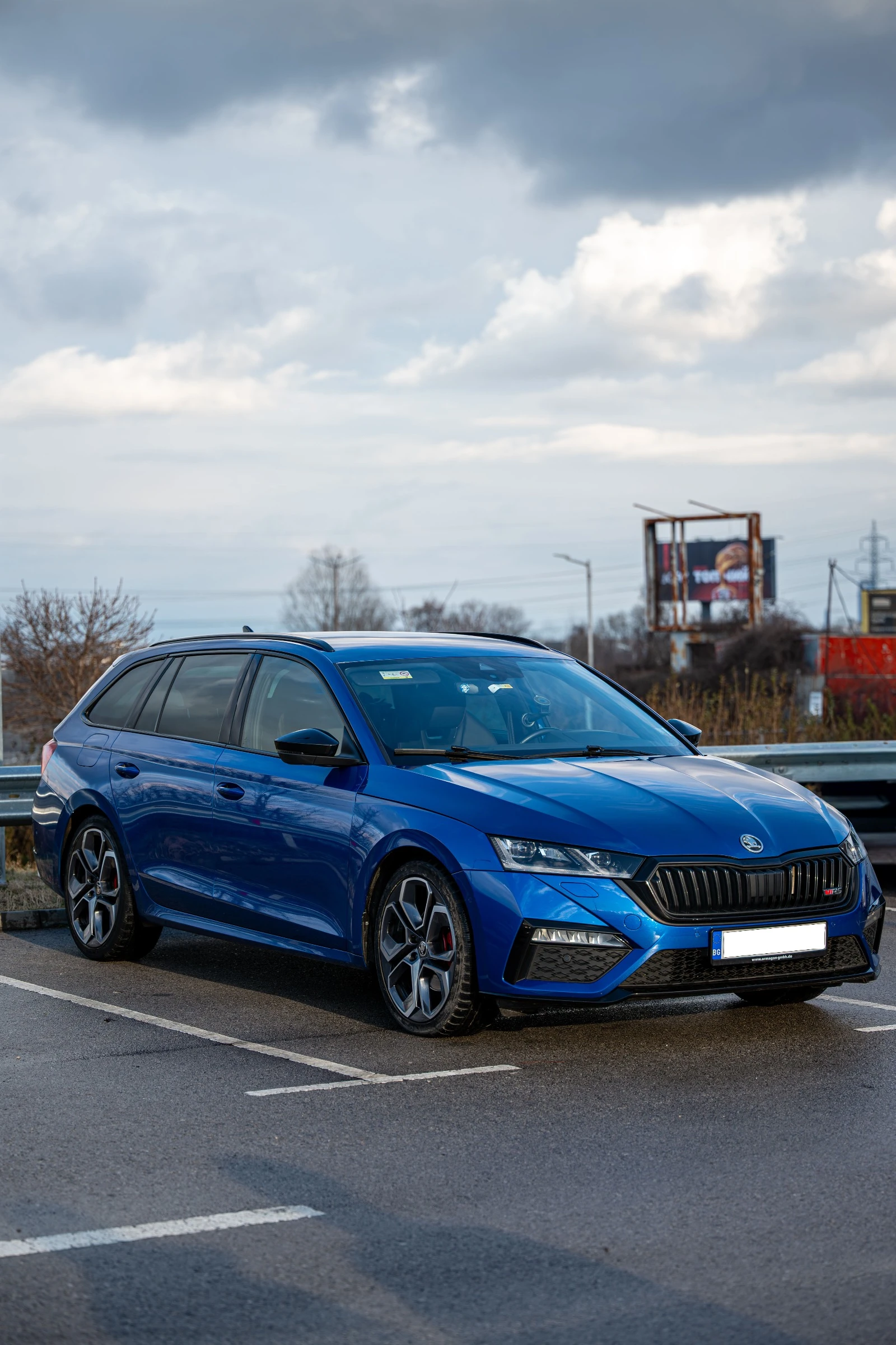 Skoda Octavia RS Plus 2.0 TDI 4x4 DSG - изображение 3