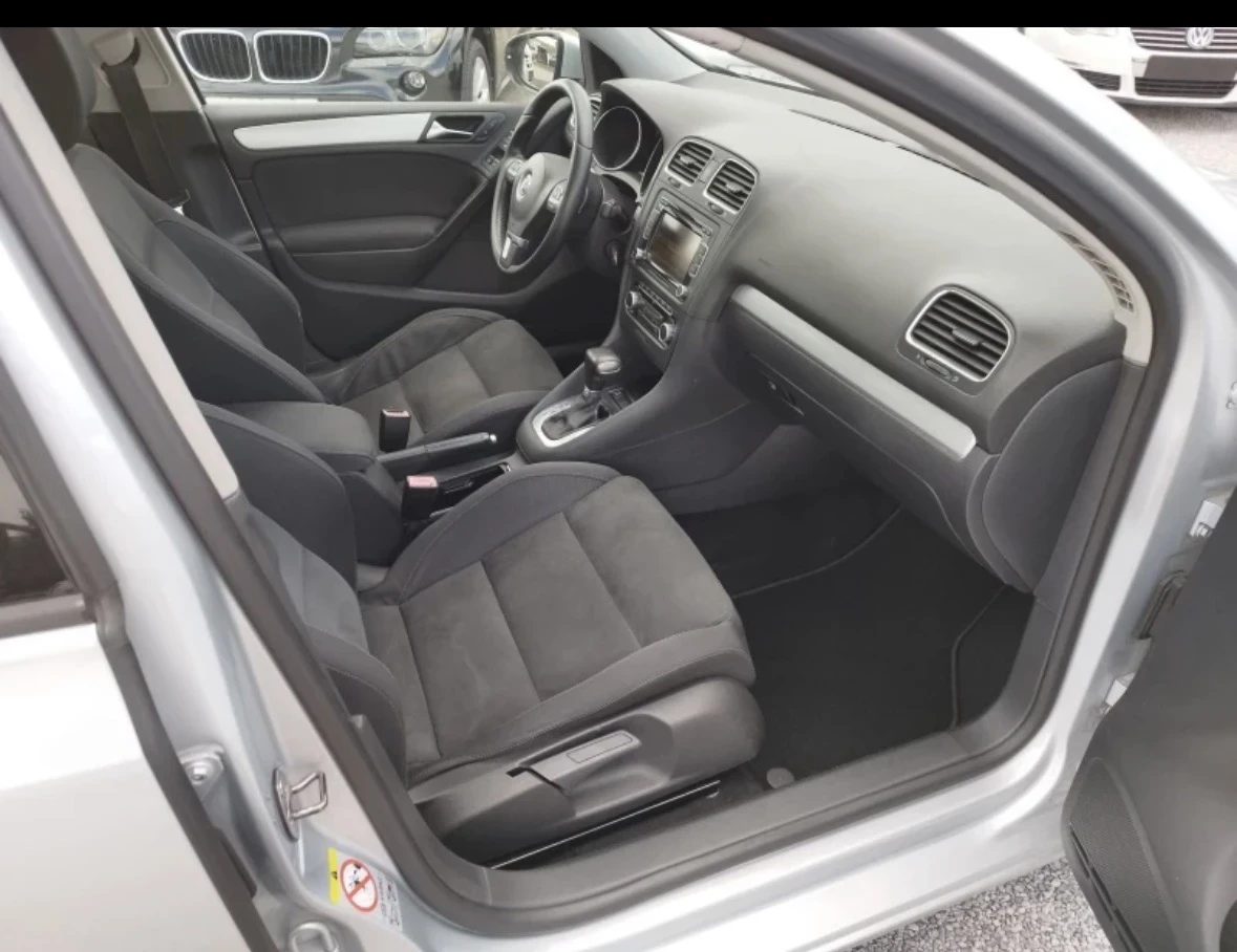 VW Golf, снимка 10 - Автомобили и джипове - 53715624