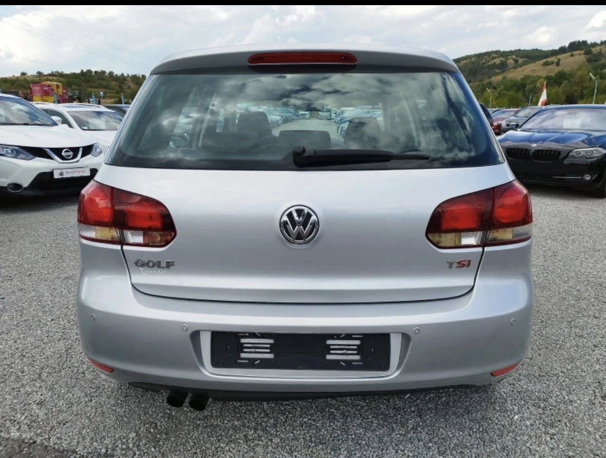 VW Golf, снимка 2 - Автомобили и джипове - 53715624