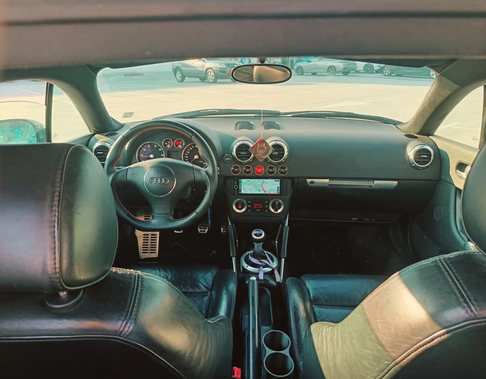 Audi Tt 270HP, снимка 10 - Автомобили и джипове - 54044630