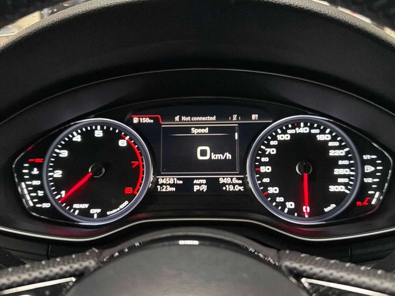 Audi A5 Progressiv/ПАНОРАМА/БЕЗ ИНЦИДЕНТИ, снимка 8 - Автомобили и джипове - 54240908