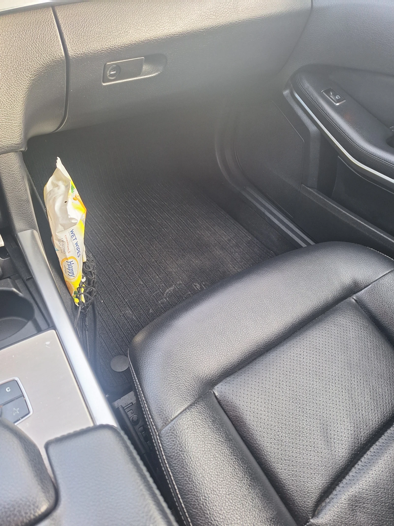 Mercedes-Benz E 250, снимка 15 - Автомобили и джипове - 54657596