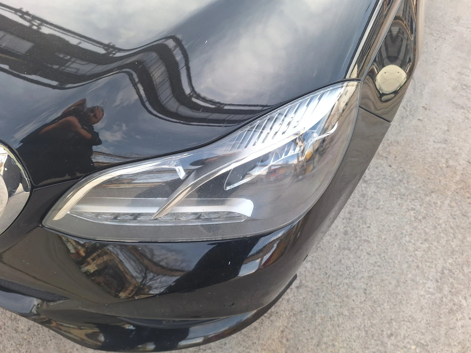 Mercedes-Benz E 250, снимка 8 - Автомобили и джипове - 54657596