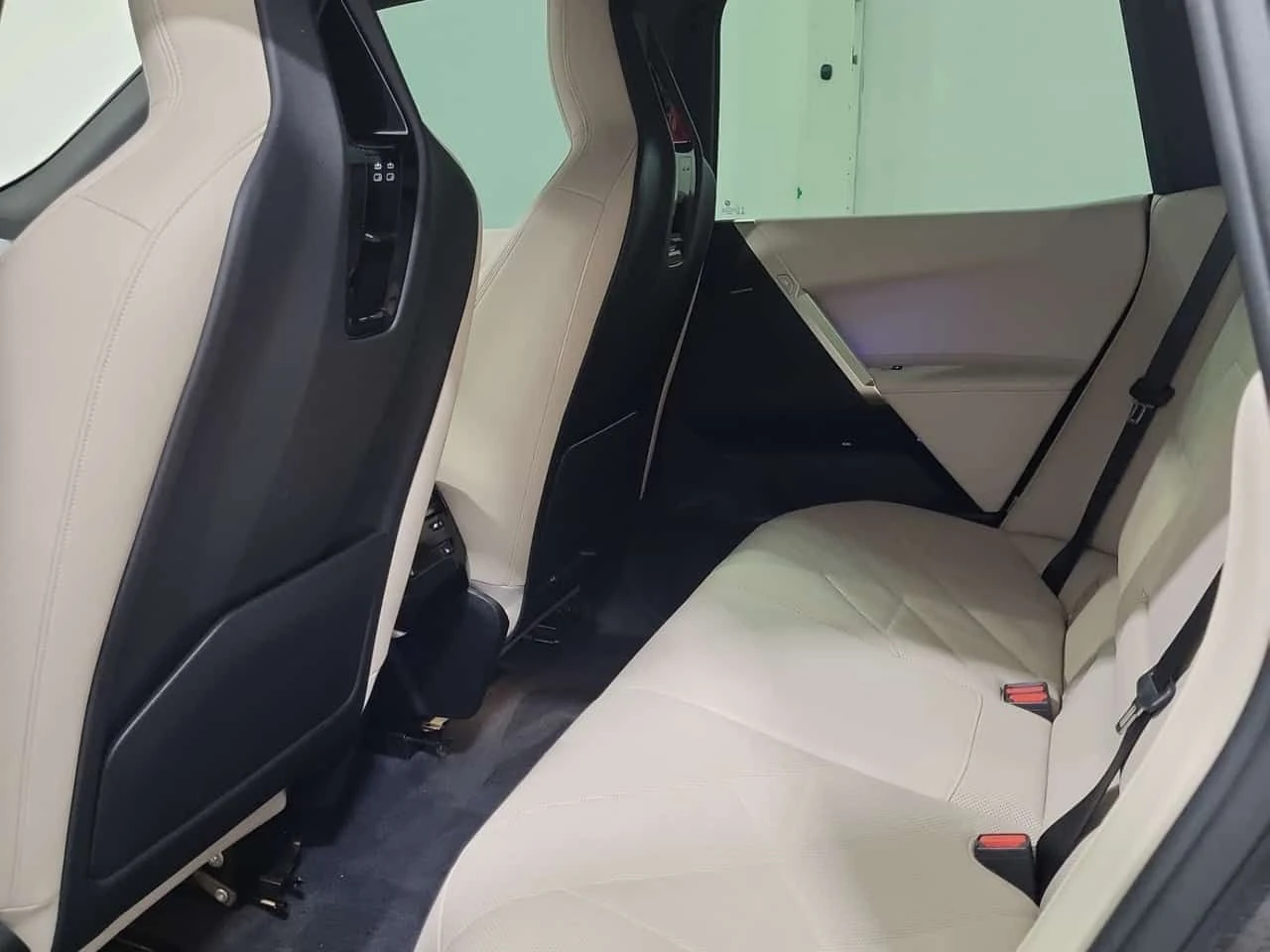 BMW iX XDRIVE40/CARFAX/ФИНАНСИРАНЕ, снимка 12 - Автомобили и джипове - 54904551