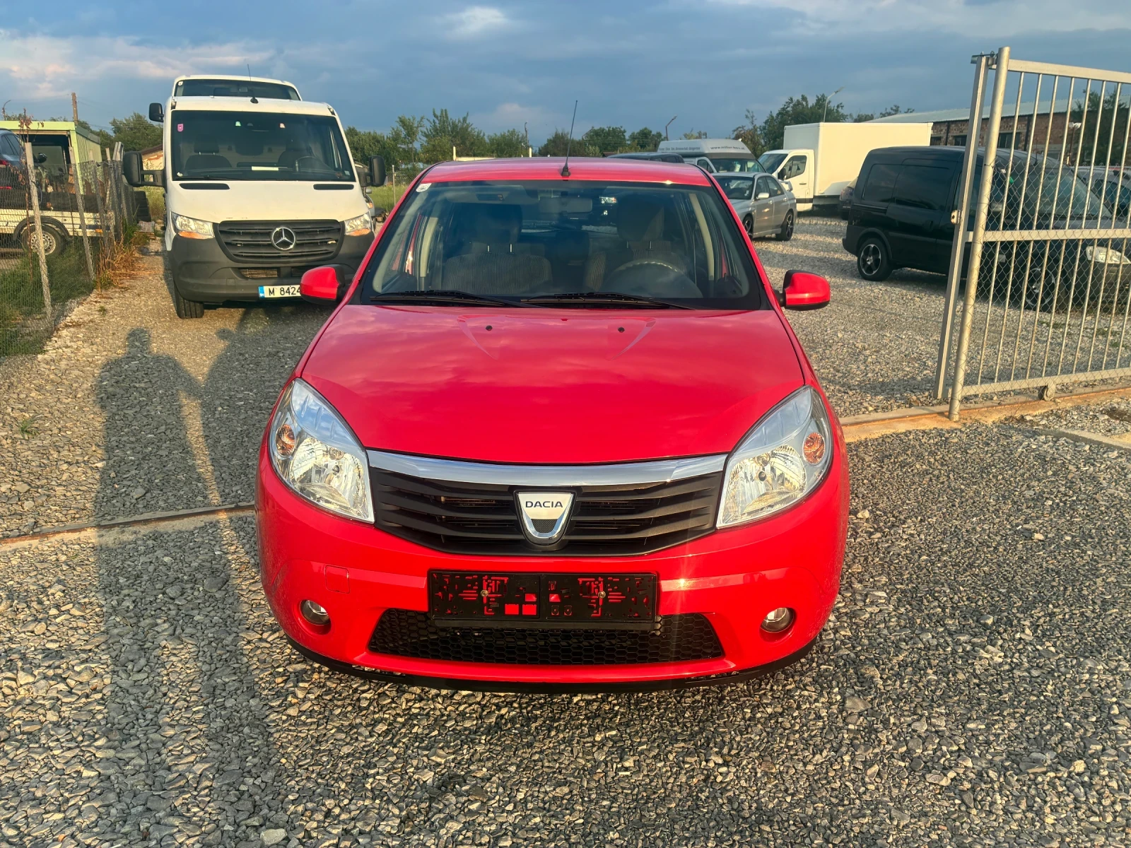 Dacia Sandero 1.2i 16v , снимка 2 - Автомобили и джипове - 55149240