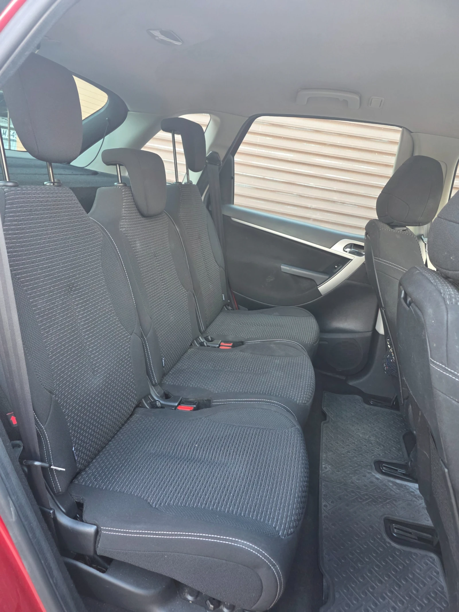 Citroen C4 Picasso 1.6 HDI Facelift, снимка 14 - Автомобили и джипове - 55599248