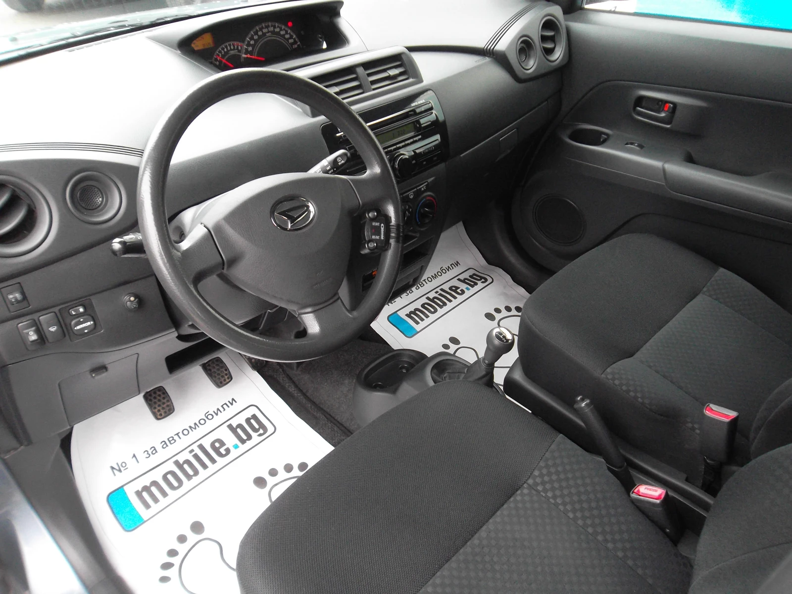 Daihatsu Materia 1.5 / 4x4 / Внос от Швейцария, снимка 7 - Автомобили и джипове - 55690608
