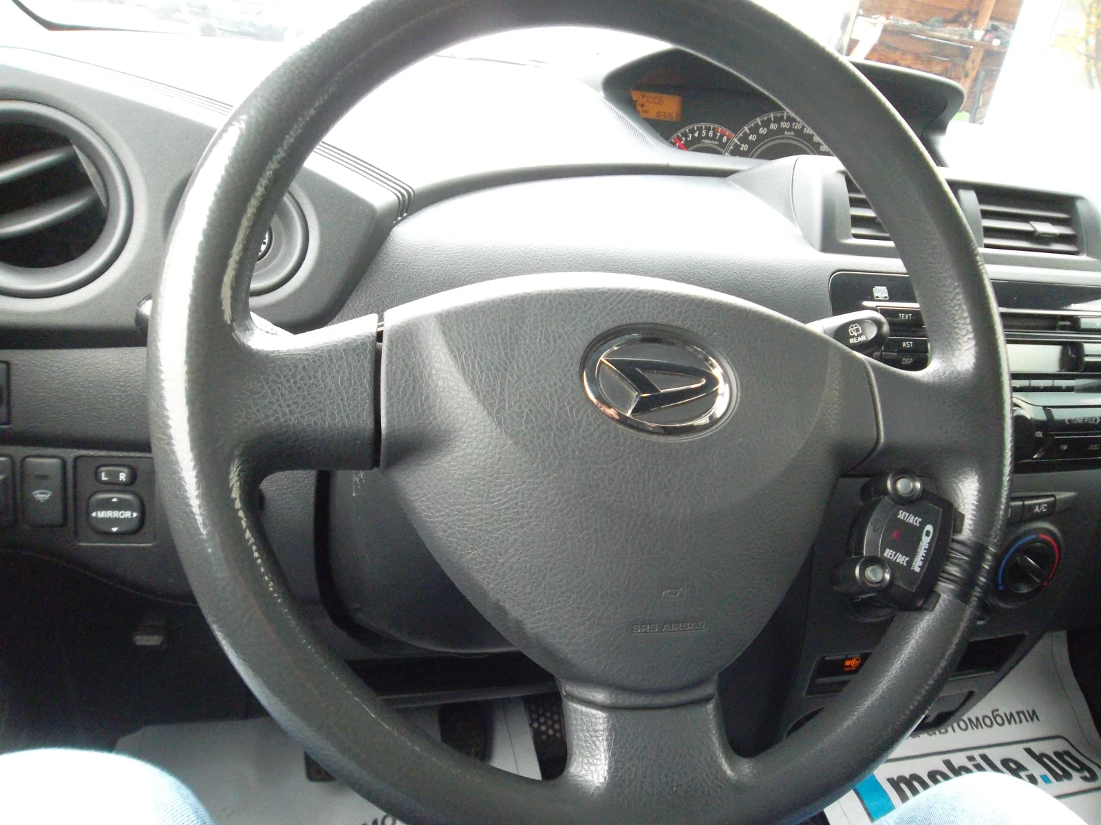 Daihatsu Materia 1.5 / 4x4 / Внос от Швейцария, снимка 16 - Автомобили и джипове - 55690608