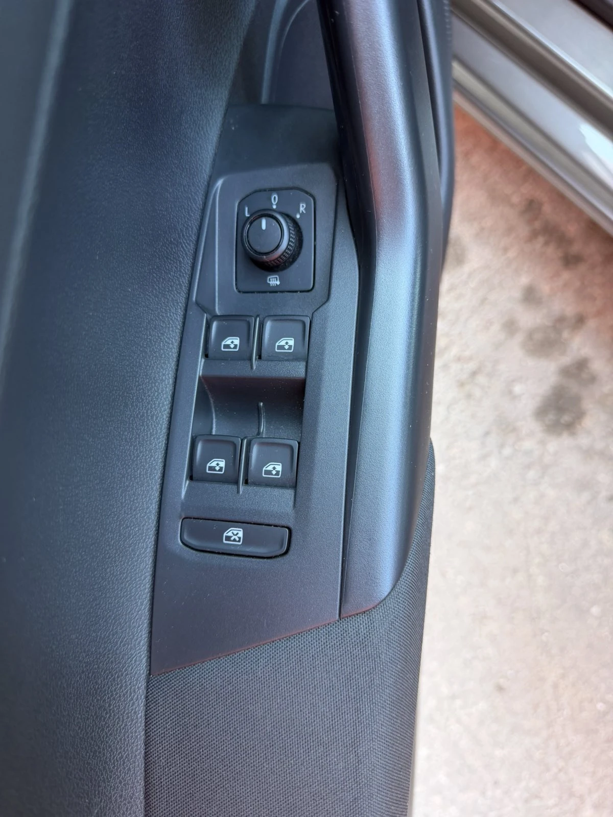 VW Polo 1.0 TGI, снимка 11 - Автомобили и джипове - 56031750