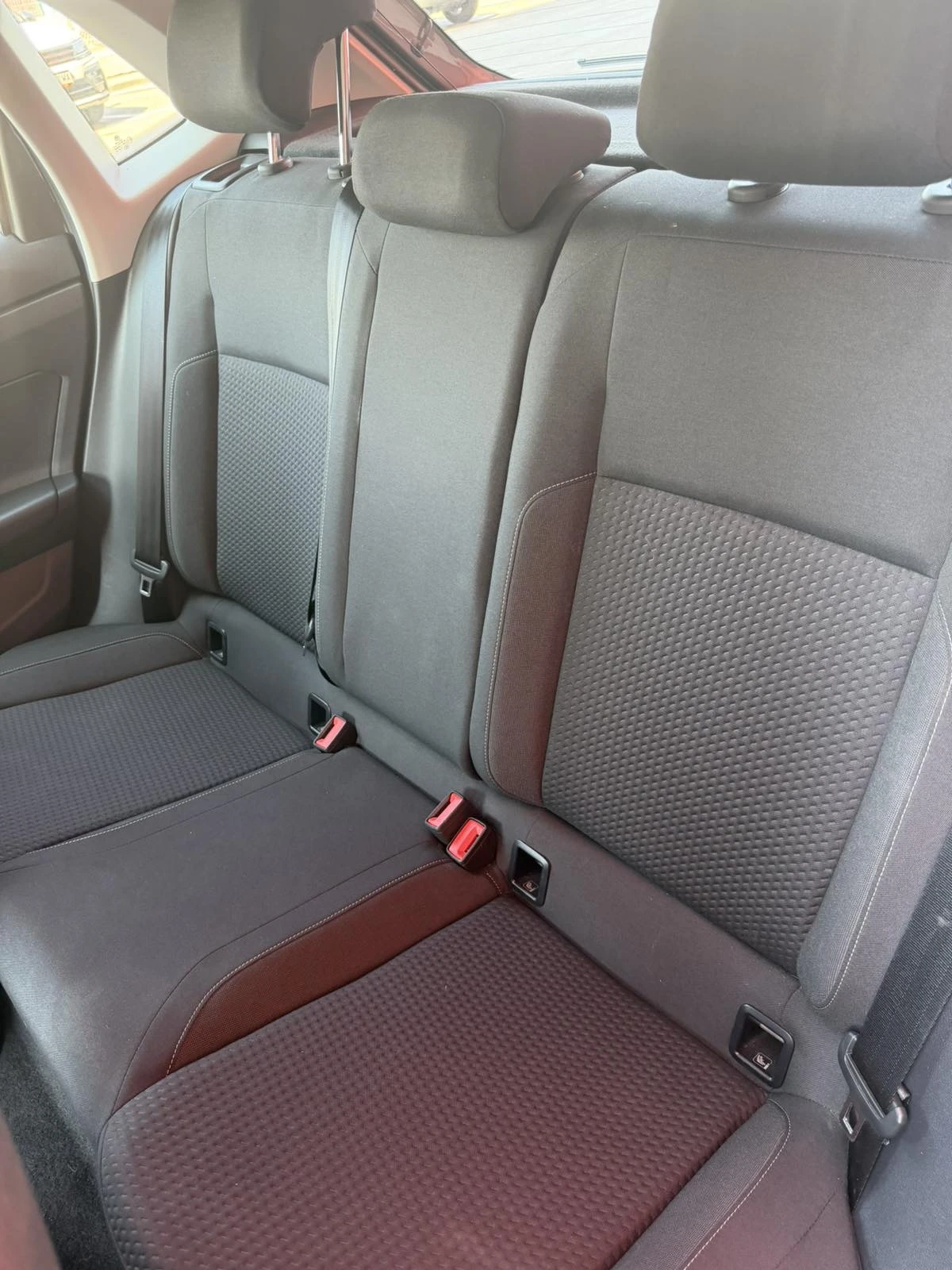 VW Polo 1.0 TGI, снимка 7 - Автомобили и джипове - 56031750