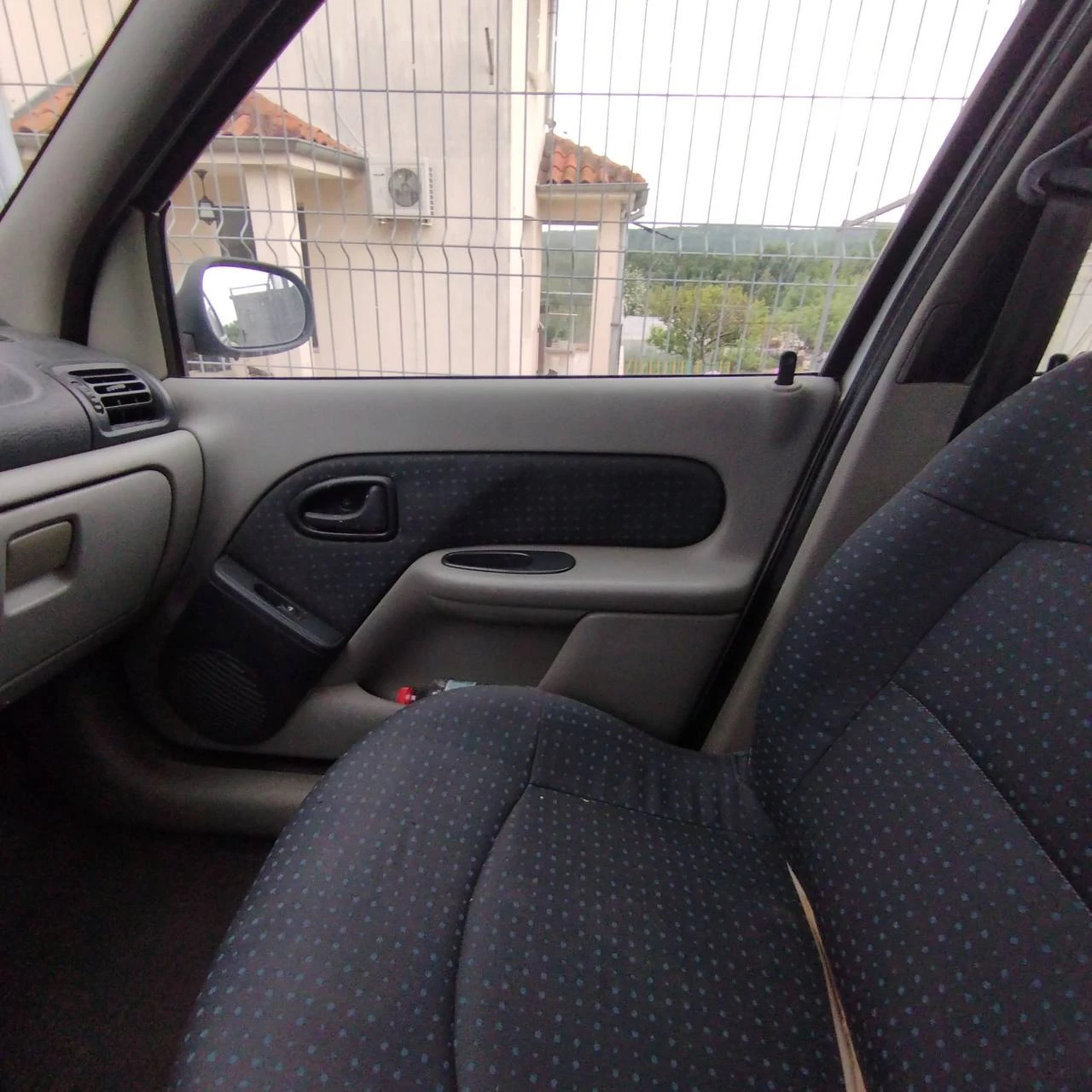 Renault Symbol, снимка 8 - Автомобили и джипове - 56438047