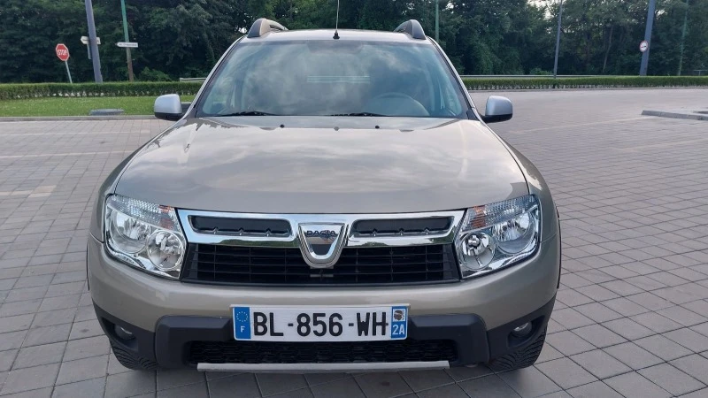 Dacia Duster 1.5DCI , снимка 1 - Автомобили и джипове - 46403164