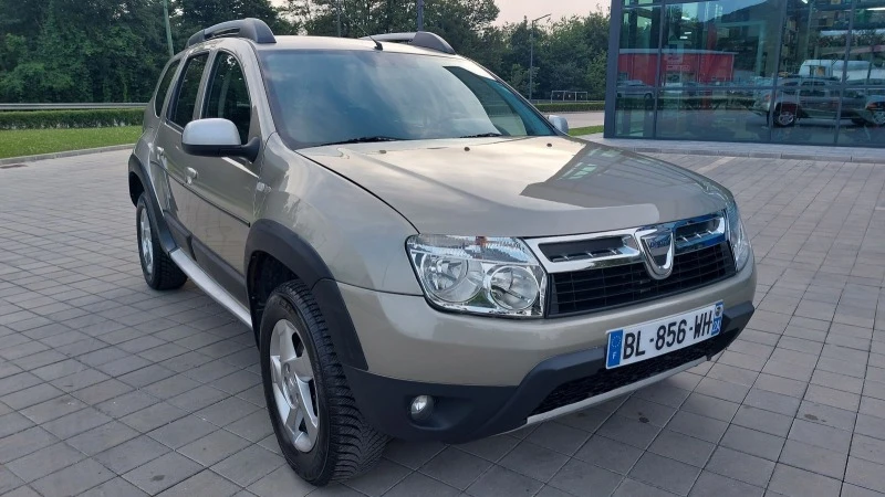 Dacia Duster 1.5DCI , снимка 3 - Автомобили и джипове - 46403164