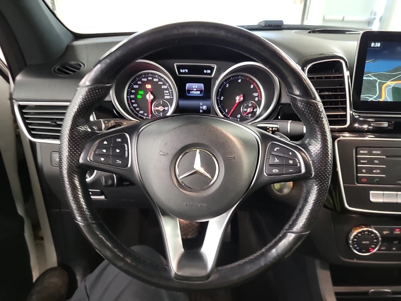 Mercedes-Benz GLE 350 AMG-pkg* 360View* Harman/Kardon* Ambient* Blind Sp, снимка 9 - Автомобили и джипове - 53153623