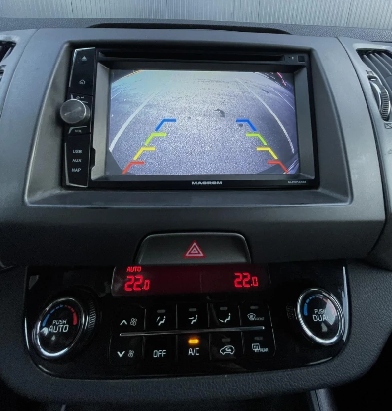 Kia Sportage 2.0 СМЕНЕНИ ВЕРИГИ АВТОМАТИК, снимка 14 - Автомобили и джипове - 53397094