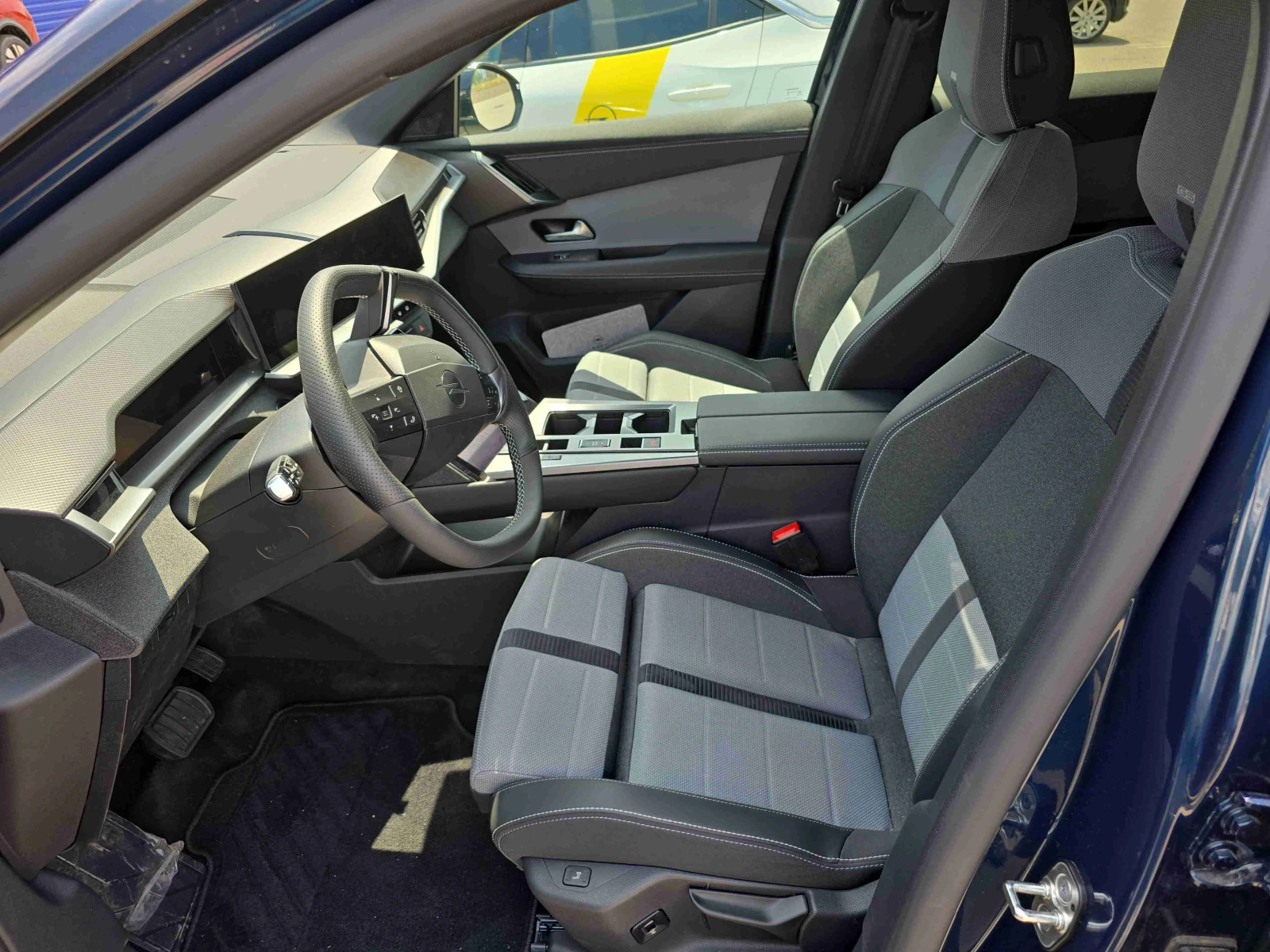 Opel Grandland GS 48V Hybrid - изображение 8