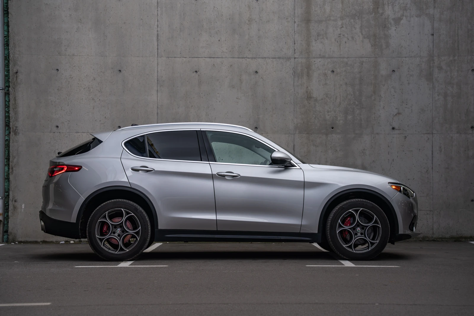 Alfa Romeo Stelvio  - изображение 5