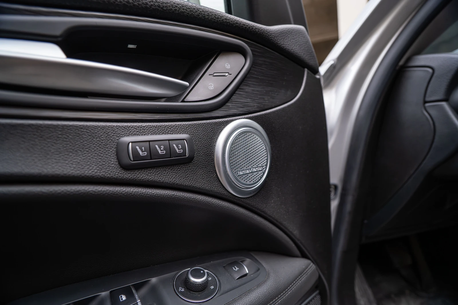 Alfa Romeo Stelvio | Mobile.bg   16