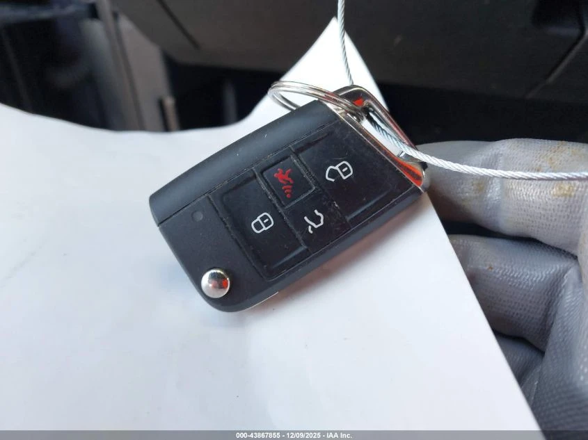 VW Tiguan 2.0L I-4 DI, DOHC, VVT, TURBO, 184HP All Wheel | Mobile.bg � ����������� 3