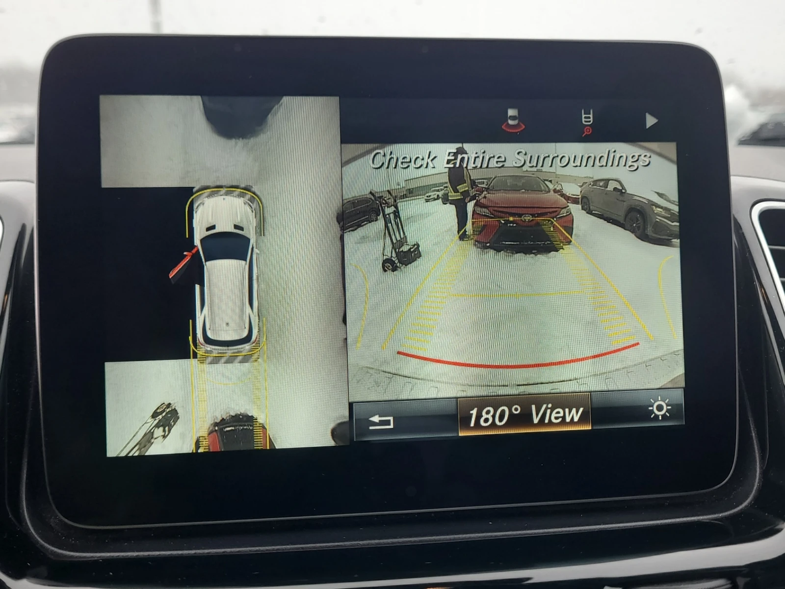 Mercedes-Benz GLE 350 AMG-pkg* 360View* Harman/Kardon* Ambient* Blind Sp | Mobile.bg � ����������� 12