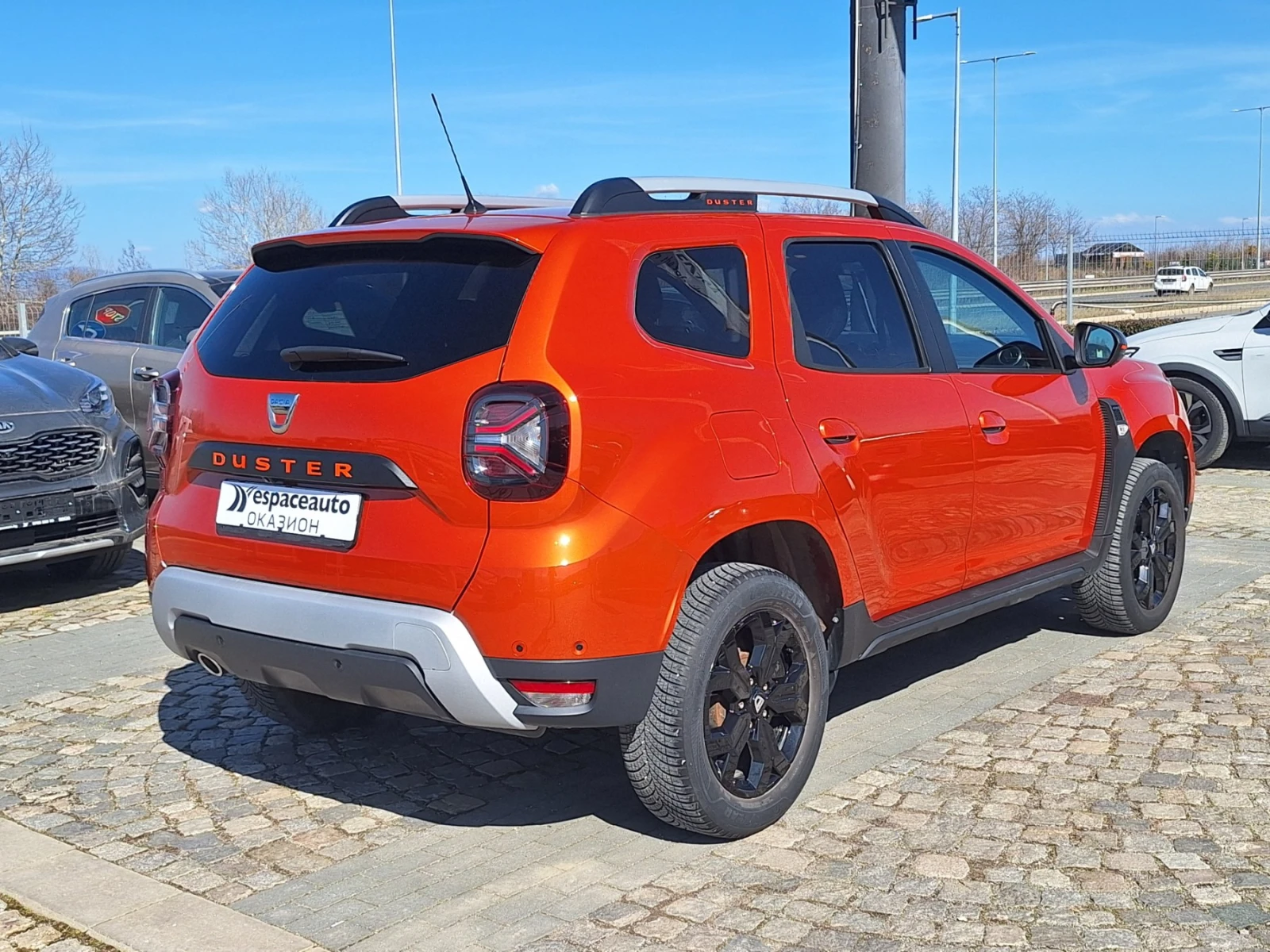 Dacia Duster 1.5dCI 115к.с. 4Х4, снимка 5 - Автомобили и джипове - 53828301