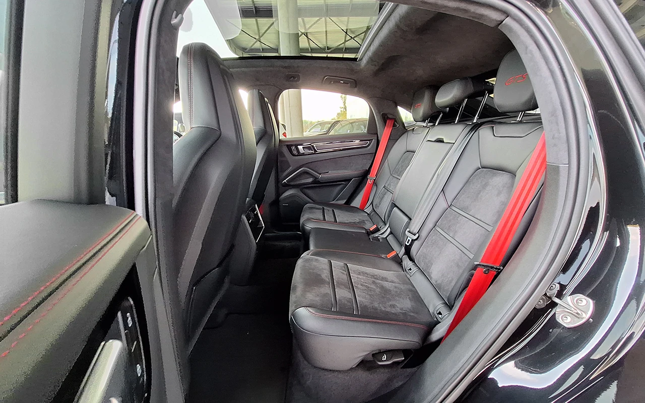 Porsche Cayenne GTS Coupe, снимка 6 - Автомобили и джипове - 54126761