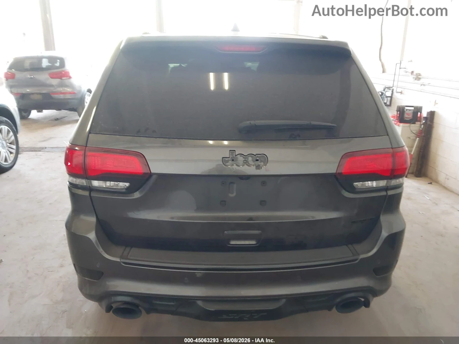 Jeep Grand cherokee SRT* Крайна цена до БГ, снимка 5 - Автомобили и джипове - 54680055