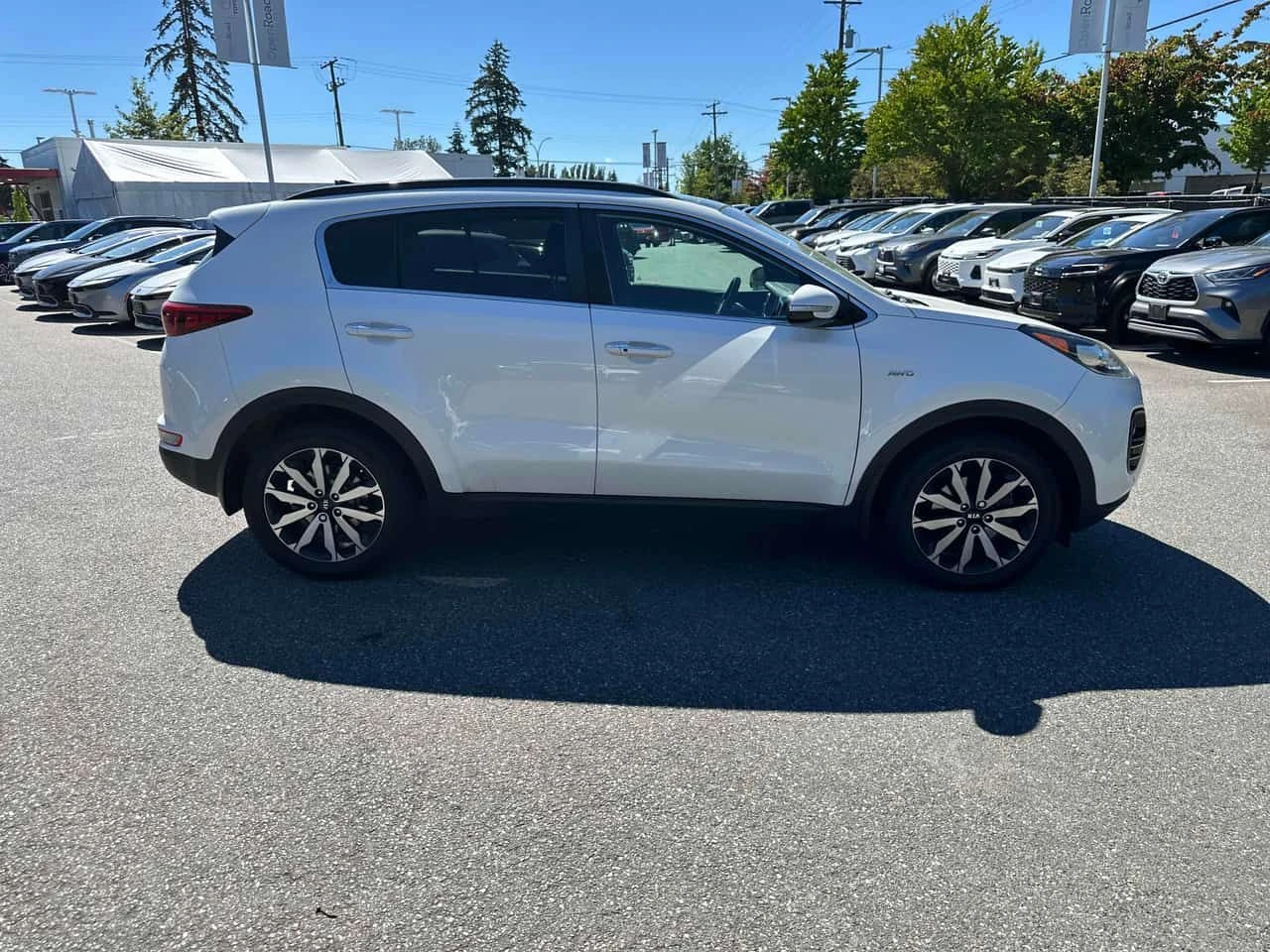 Kia Sportage * EX* АВТОКРЕДИТ БЕЗ ПЪРВОНАЧАЛНА ВНОСКА* , снимка 3 - Автомобили и джипове - 55005843