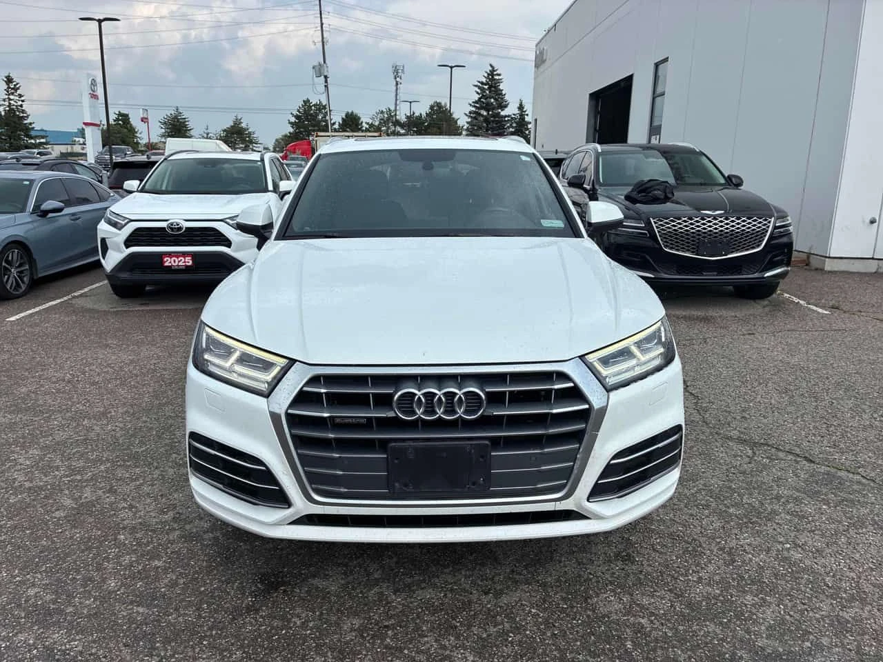 Audi Q5 QUATTRO * FULL S LINE* MATRIX* ГУМИ/ДЖАНТИ* ПАНОРА, снимка 2 - Автомобили и джипове - 55373349